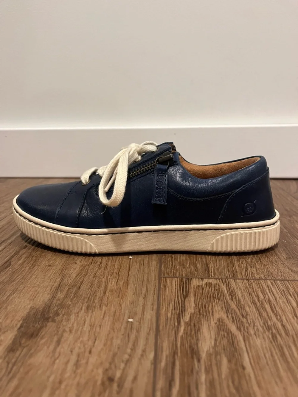 Born Paloma Leather Sneaker